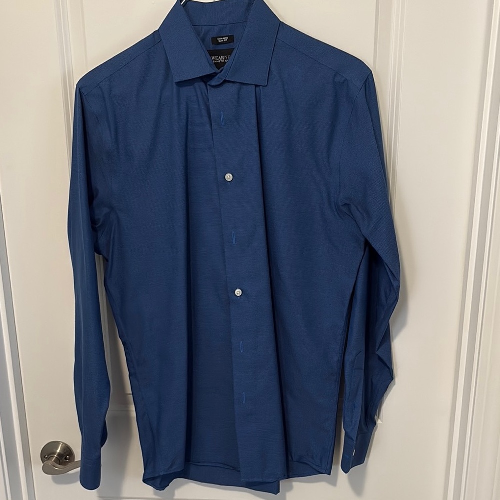 Kenneth Cole Blue Dress Shirt with Pointed Collar